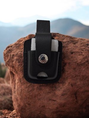 Θήκη Μαύρη Δερμάτινη Zippo με Εγκοπη Αντιχειρα.