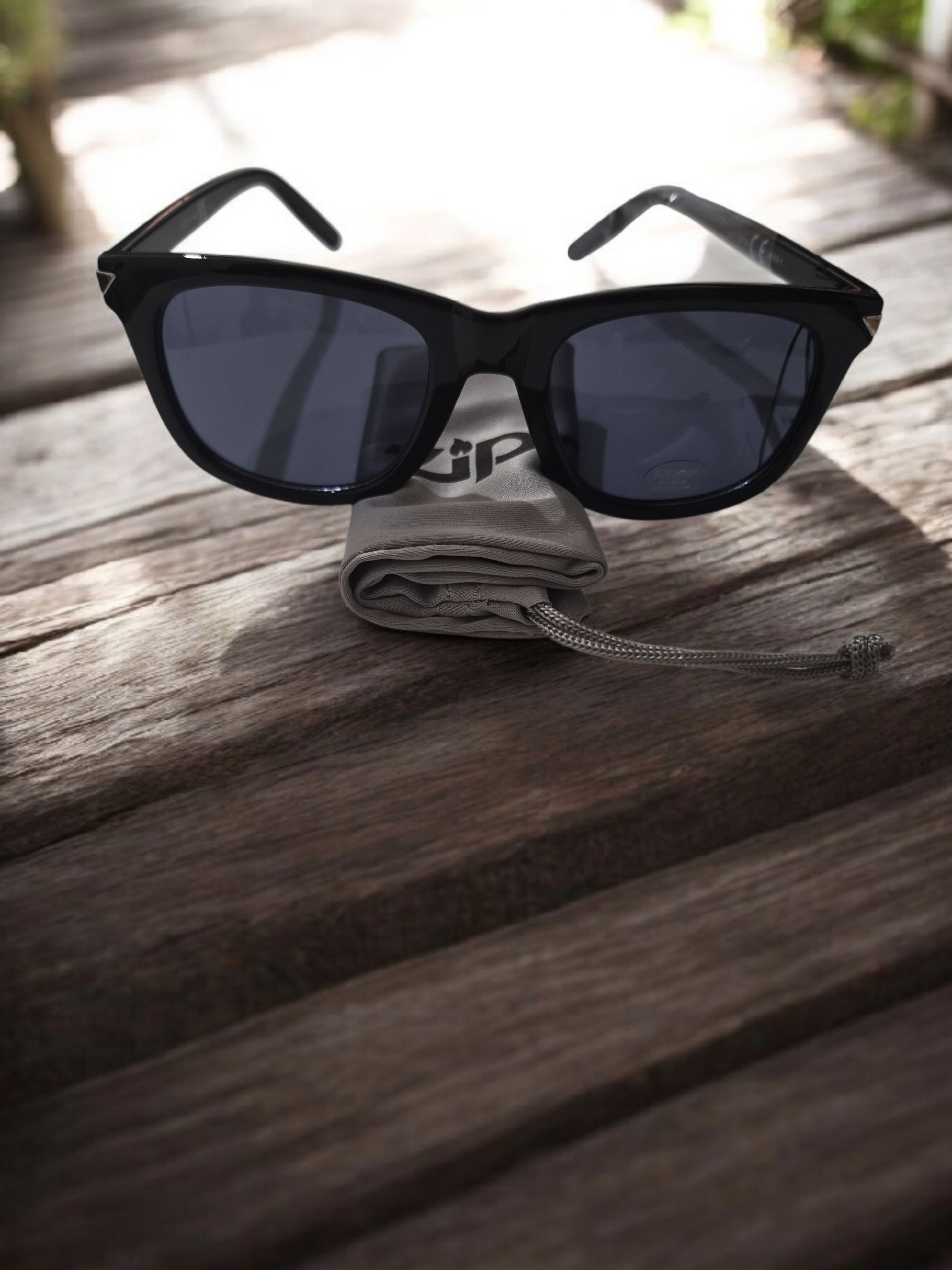 Γυαλιά ηλίου Zippo Unisex - Μαύρος Κοκάλινος Σκελετος