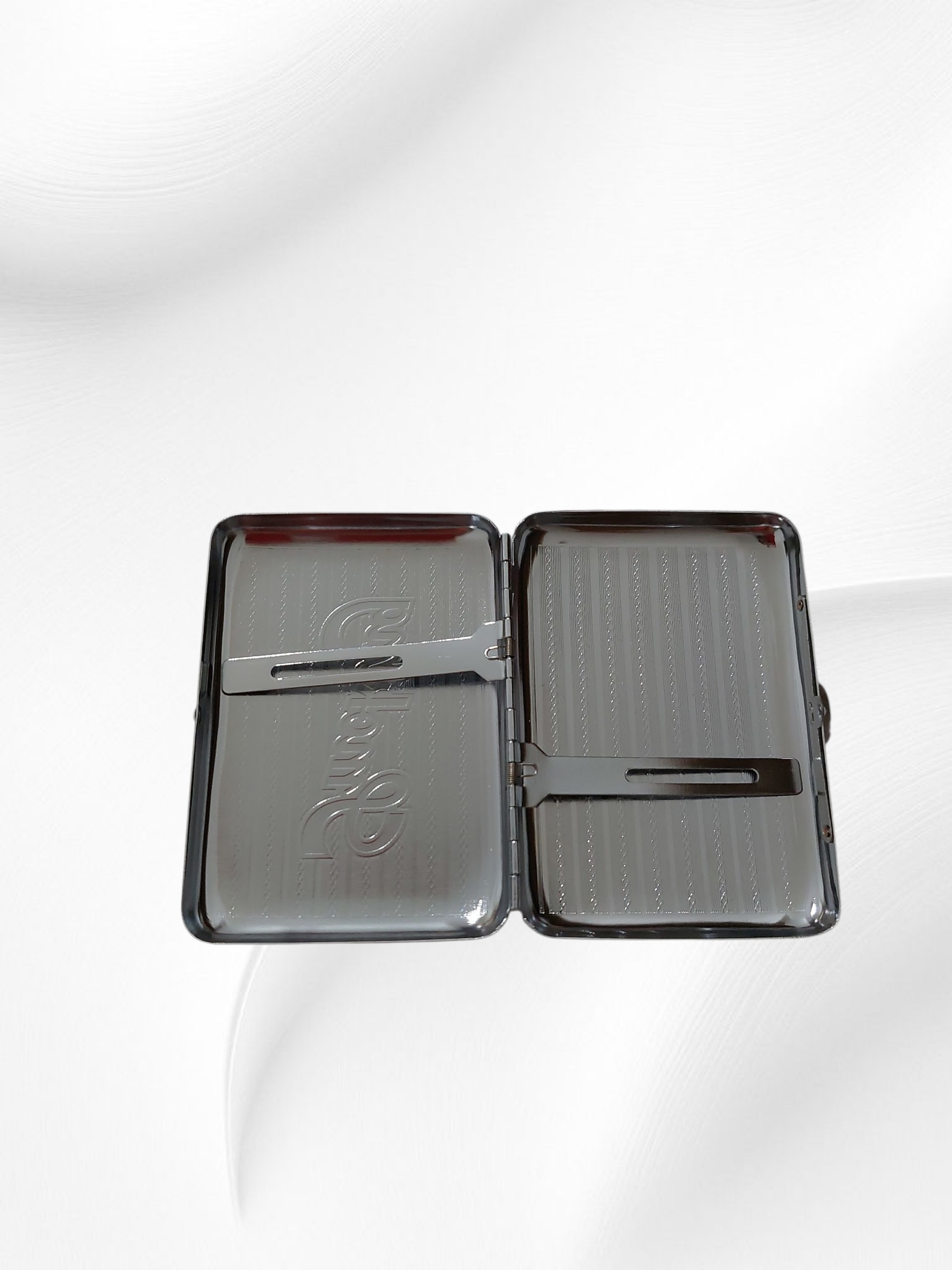 Smoking-Μεταλλικη Ταμπακιέρα. - Image 2