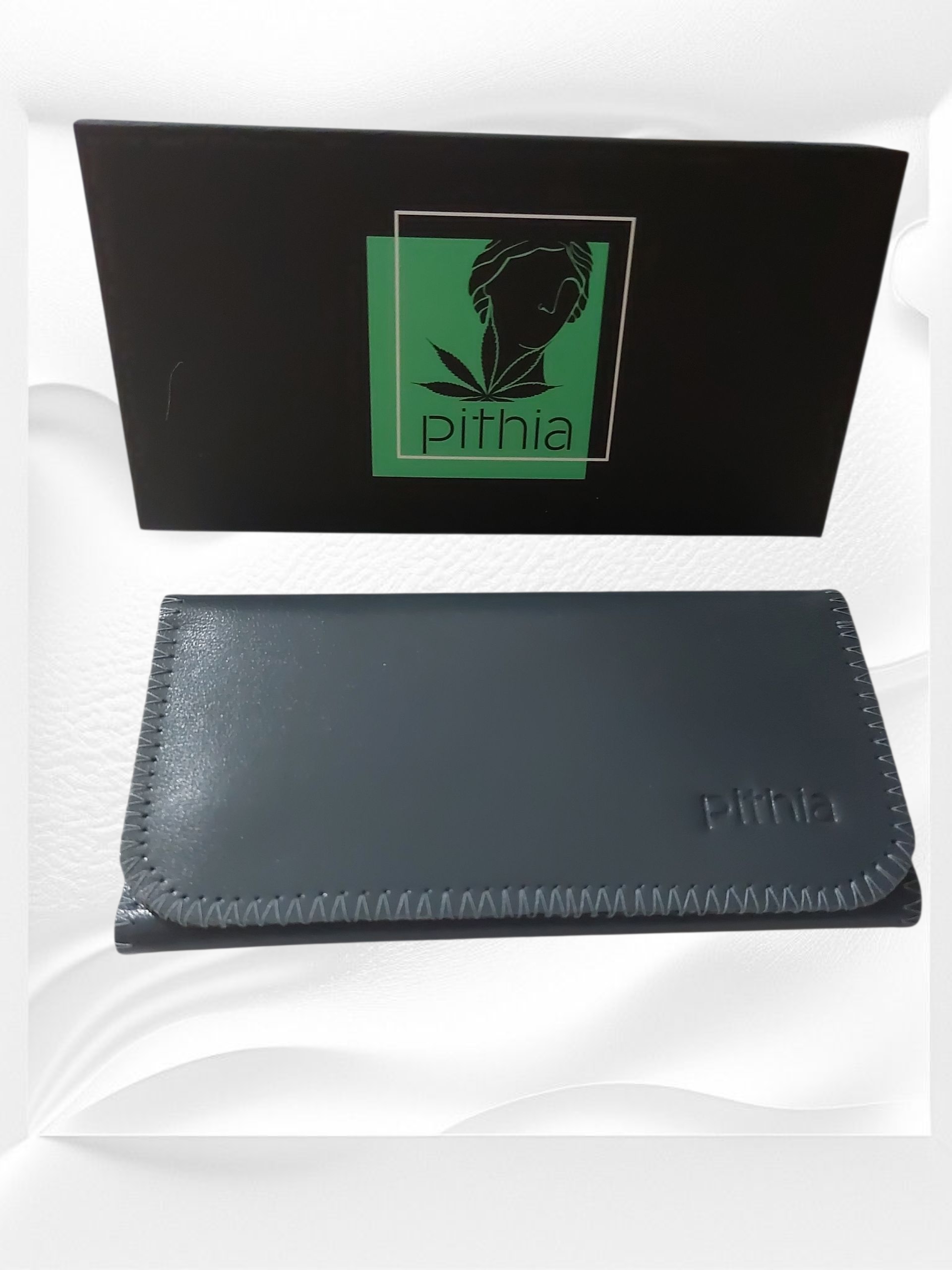 Καπνοθήκη Pithia Leather Grey.